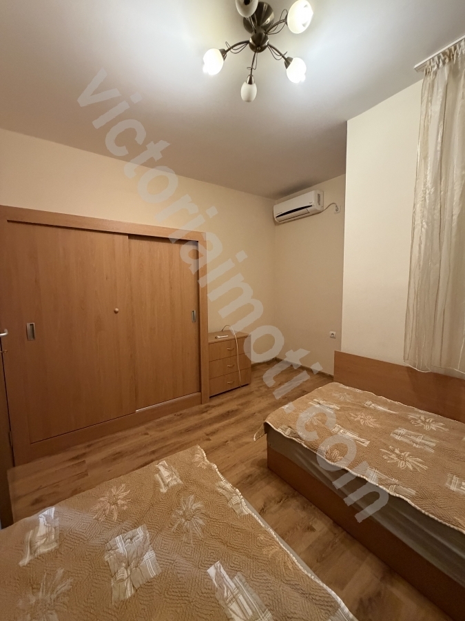 ТРИСТАЕН АПАРТАМЕНТ В ЦЕНТЪРА